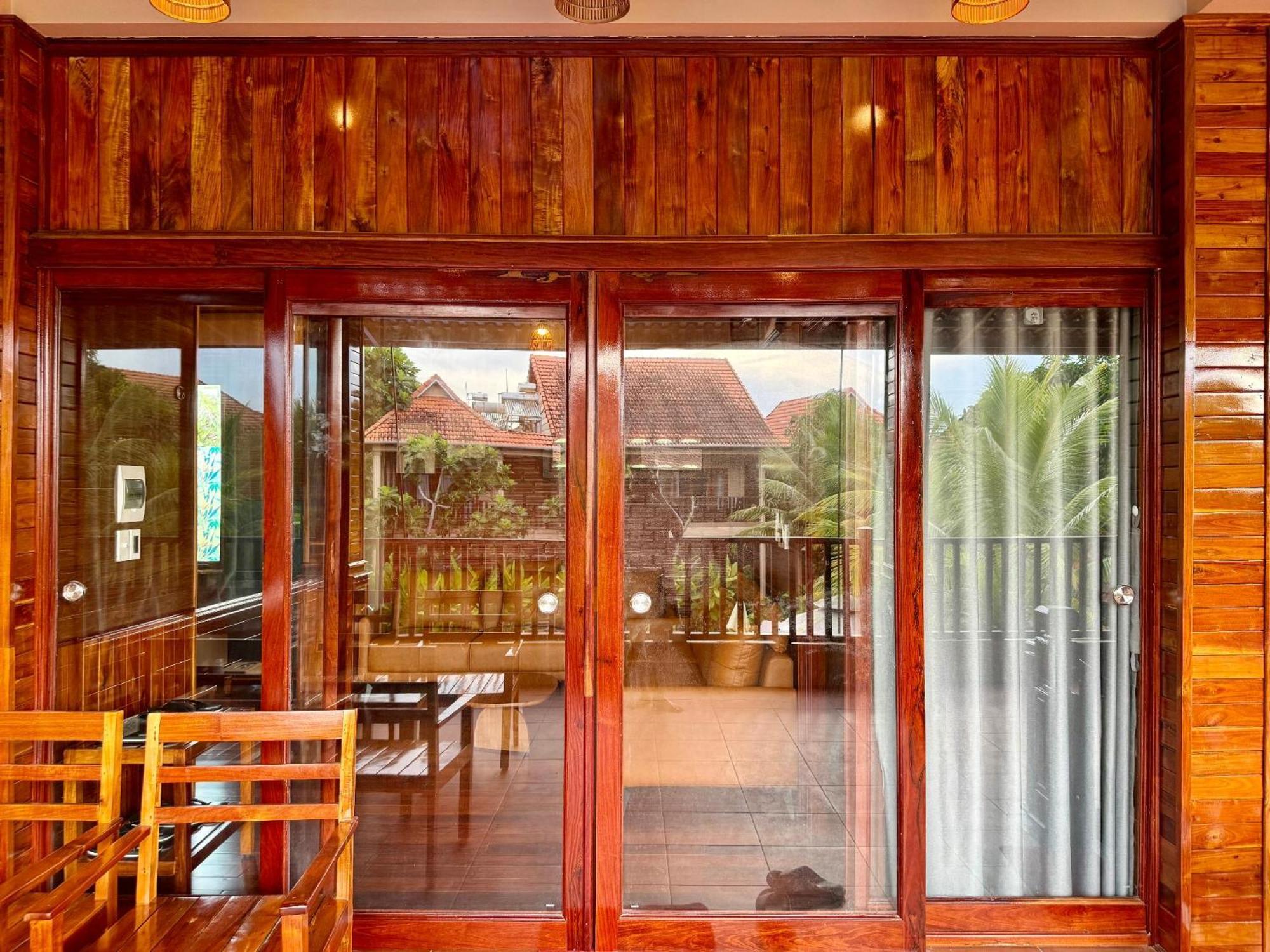 Golden Topaz Phu Quoc Resort Экстерьер фото