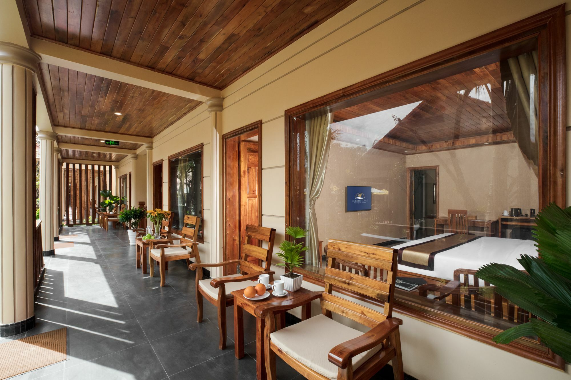Golden Topaz Phu Quoc Resort Экстерьер фото